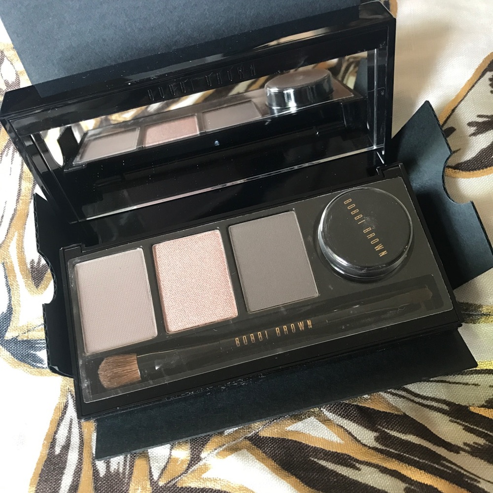 Bobbi Brown Satin & Caviar Palette - Picture 5 of 5
